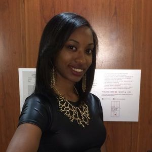 Meet your Posher, Isis